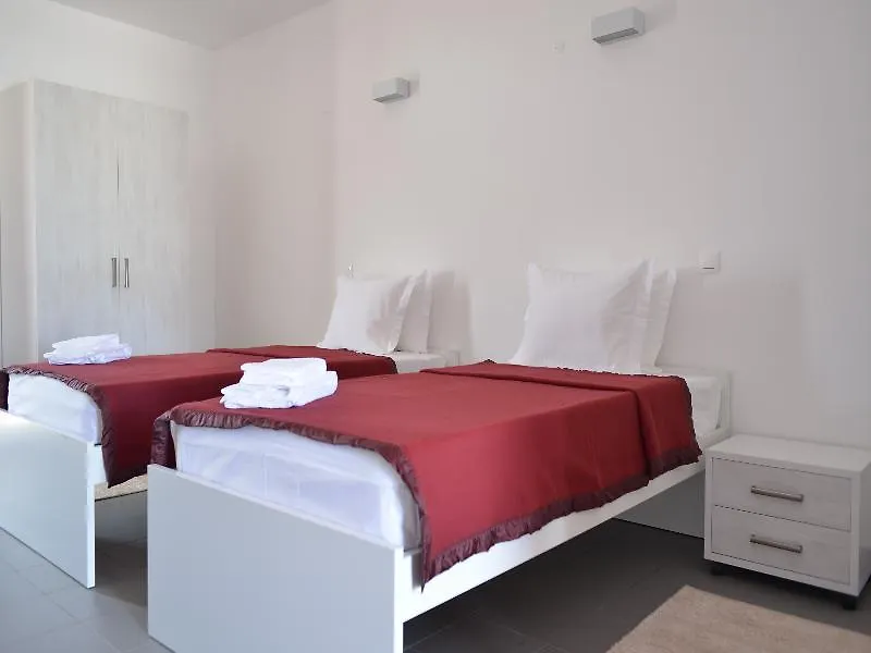 Hotel Escola Da Ehtcv Πράγια 2*,