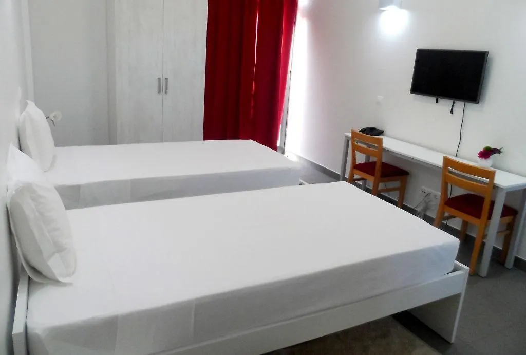 Hotel Escola Da Ehtcv Πράγια