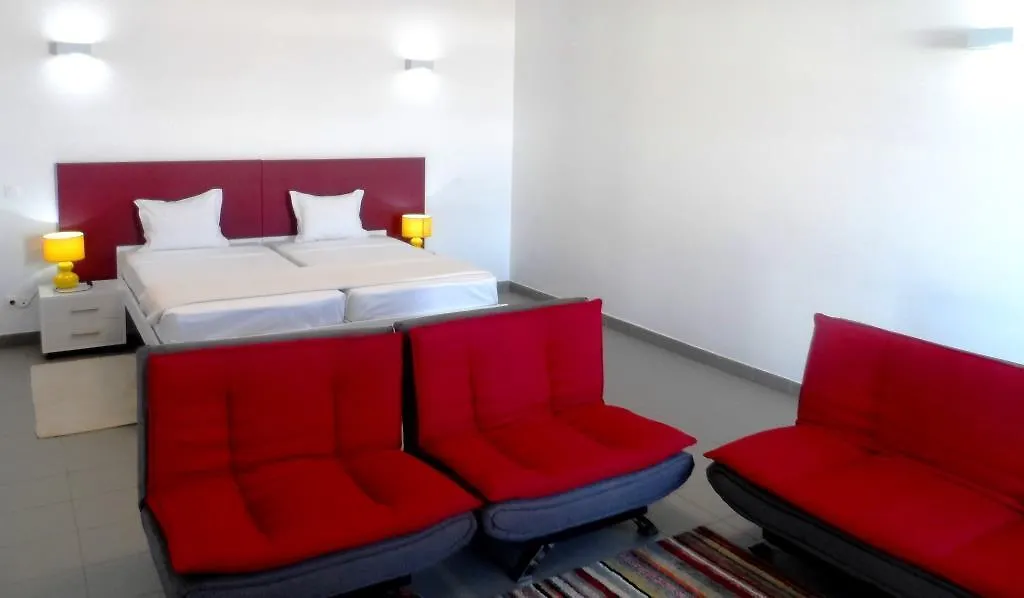 Hotel Escola Da Ehtcv Πράγια