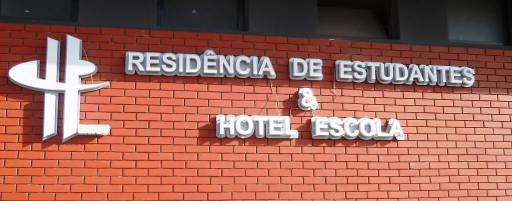 Hotel Escola Da Ehtcv Πράγια