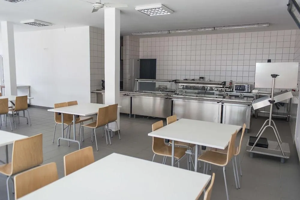 Hotel Escola Da Ehtcv Πράγια